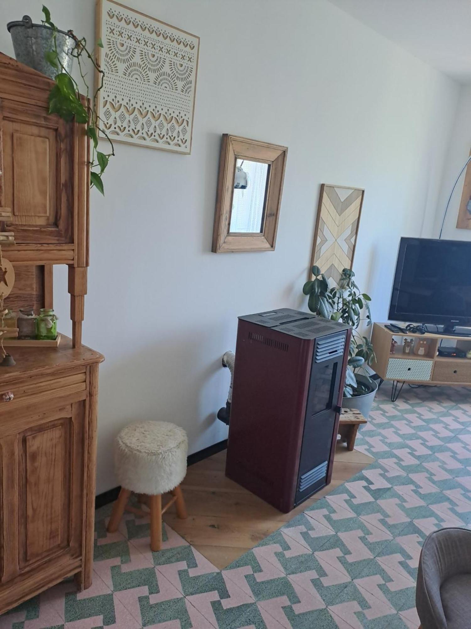 Casa Tanghicciola Lägenhet Levie Exteriör bild