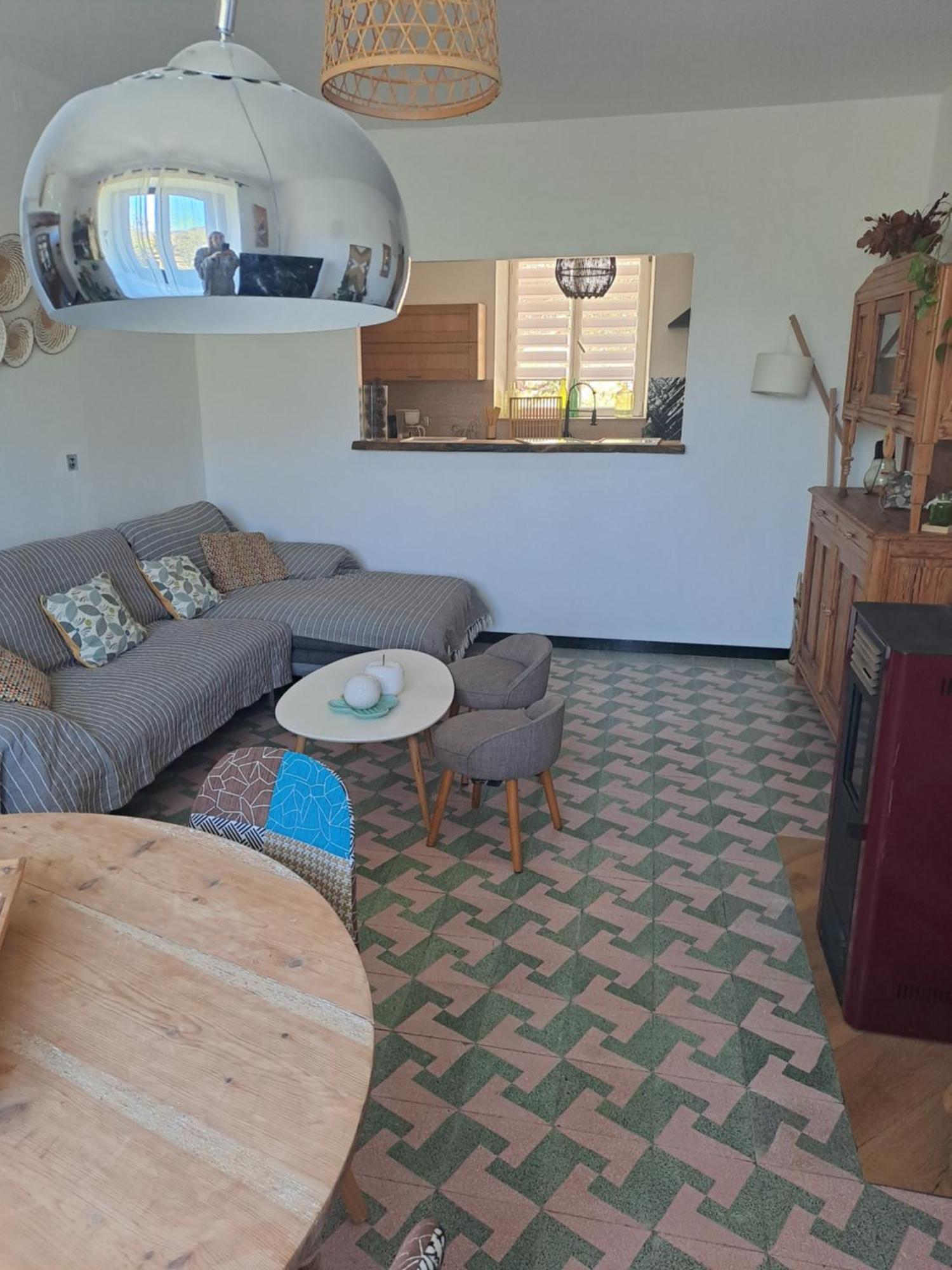 Casa Tanghicciola Lägenhet Levie Exteriör bild